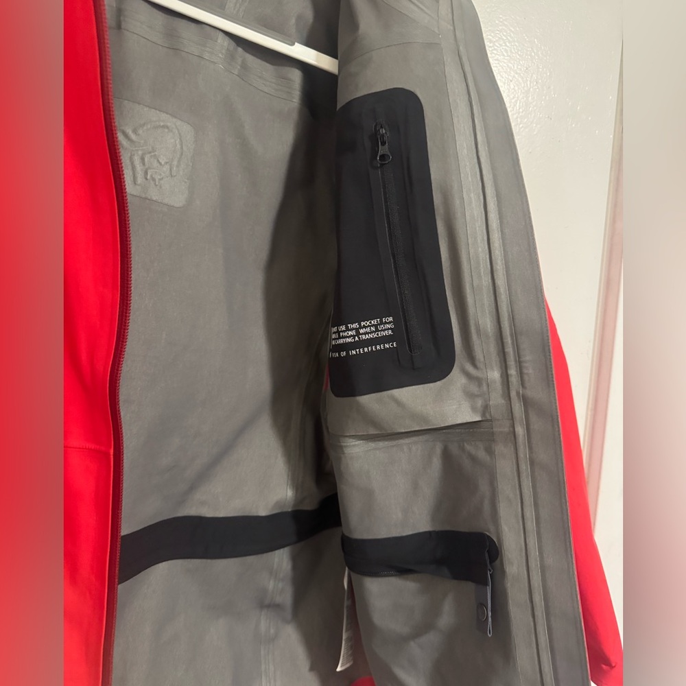 Norrona Lofoten Gore-Tex Shell Jacket, Ws XS - Picture 4 of 5